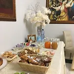 Martins De Luxe מלון דירות 4*