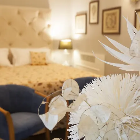 아파트호텔 Martins De Luxe 4*