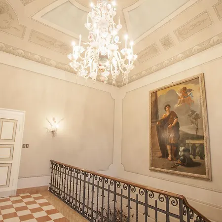 아파트호텔 Martins De Luxe 4*