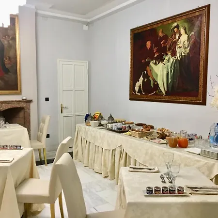 아파트호텔 Martins De Luxe 4*