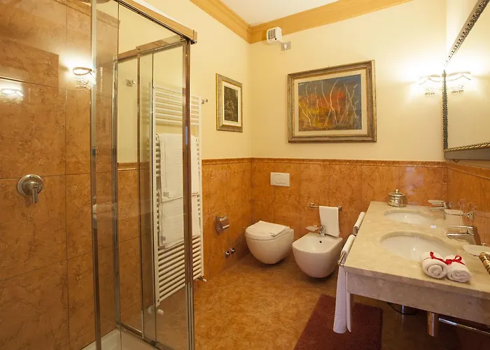 Martins De Luxe Apartahotel