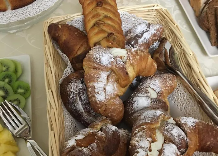 Martins De Luxe Ξενοδοχείο με διαμερίσματα 4*