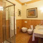 Martins De Luxe Aparthotel
