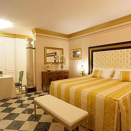 Aparthotel Martins De Luxe