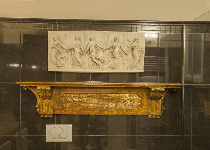 מלון דירות Martins De Luxe 4*